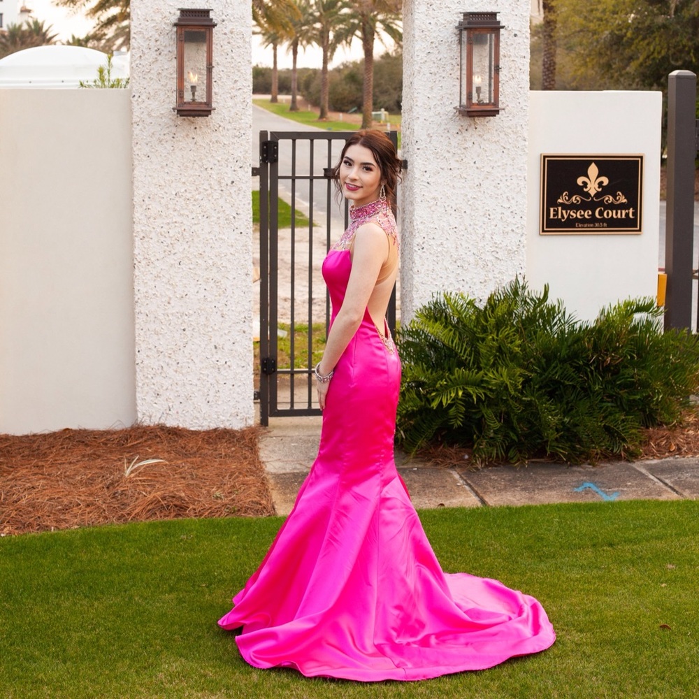 Sherri Hill prom dress